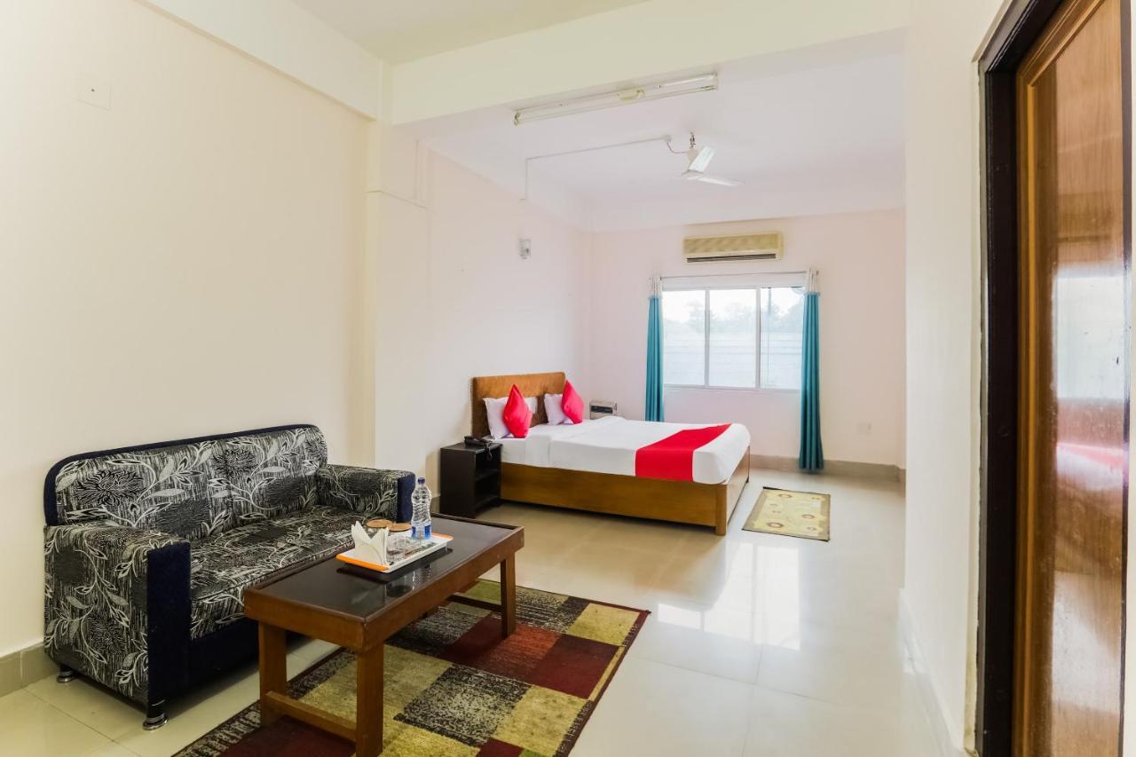 Oyo 44821 Hotel Paane Pasighat Kültér fotó